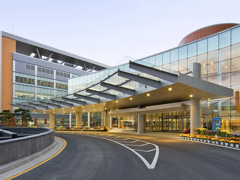 Hình 1: Trường Đại Học Quốc Gia Pusan